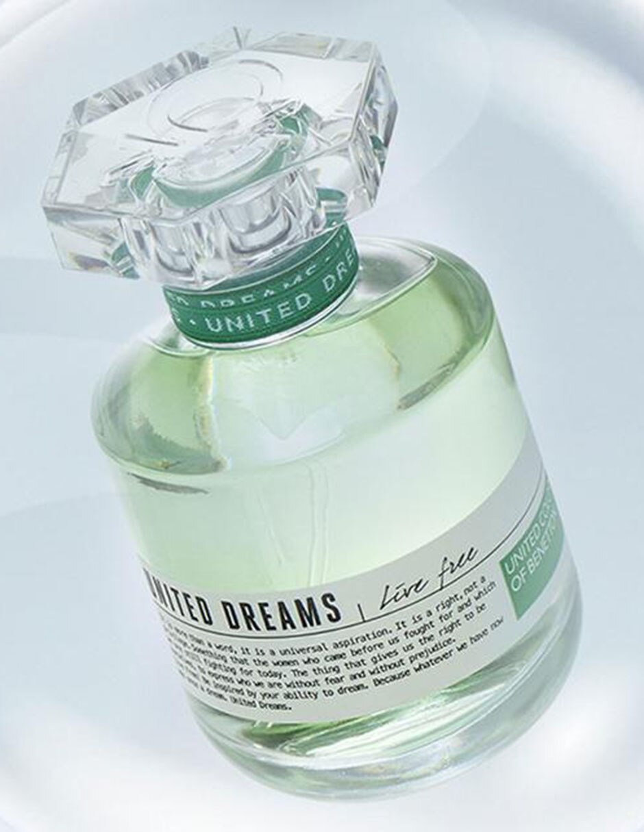 Eau de toilette United Dreams Live Free para mujer 4