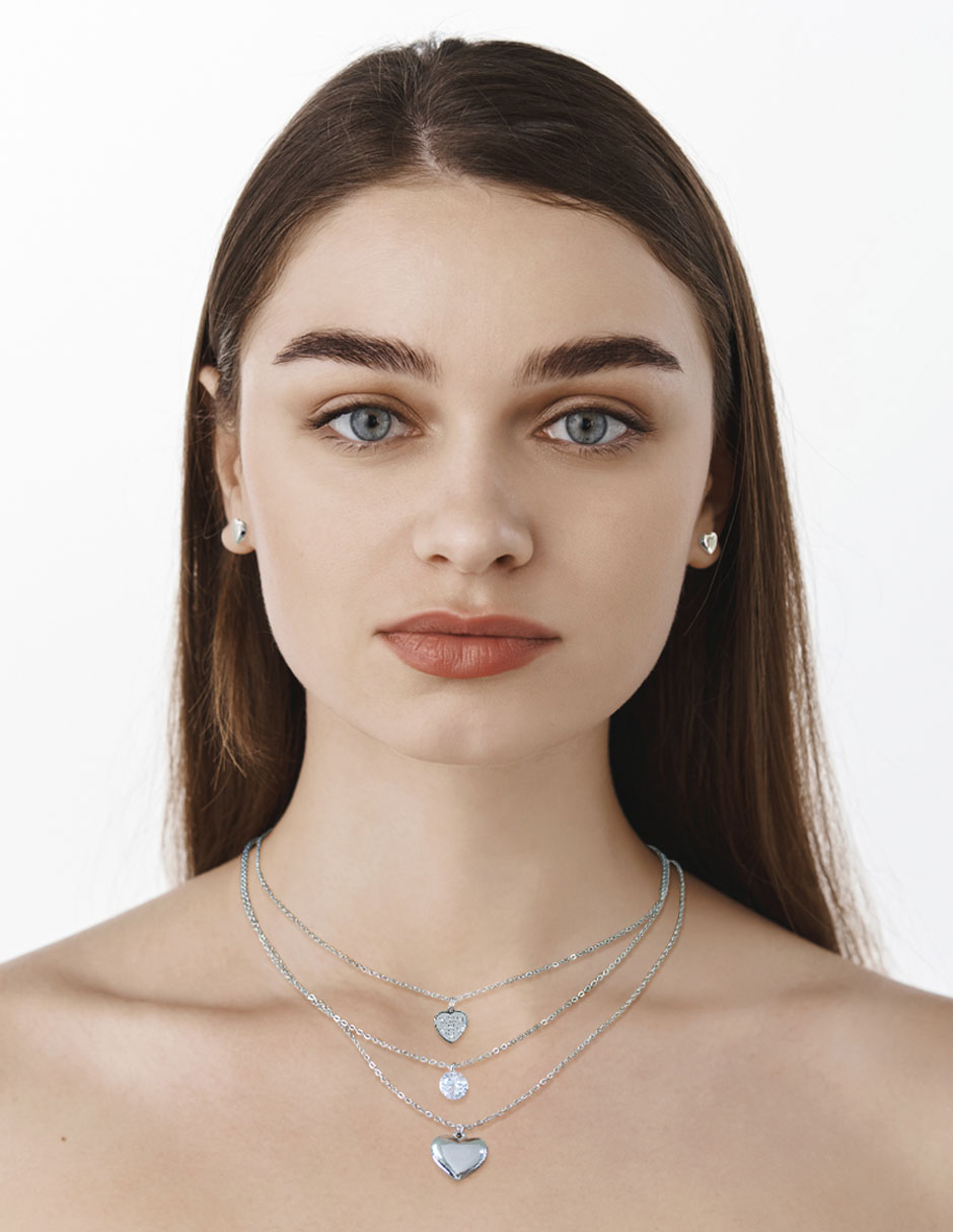 Aretes y collar de corazón 3