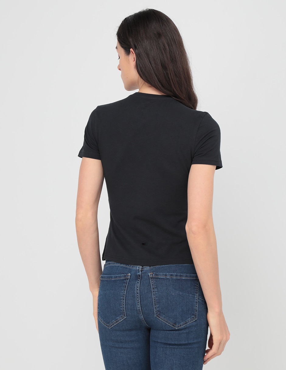 Playera manga corta Metropolis cuello redondo para mujer