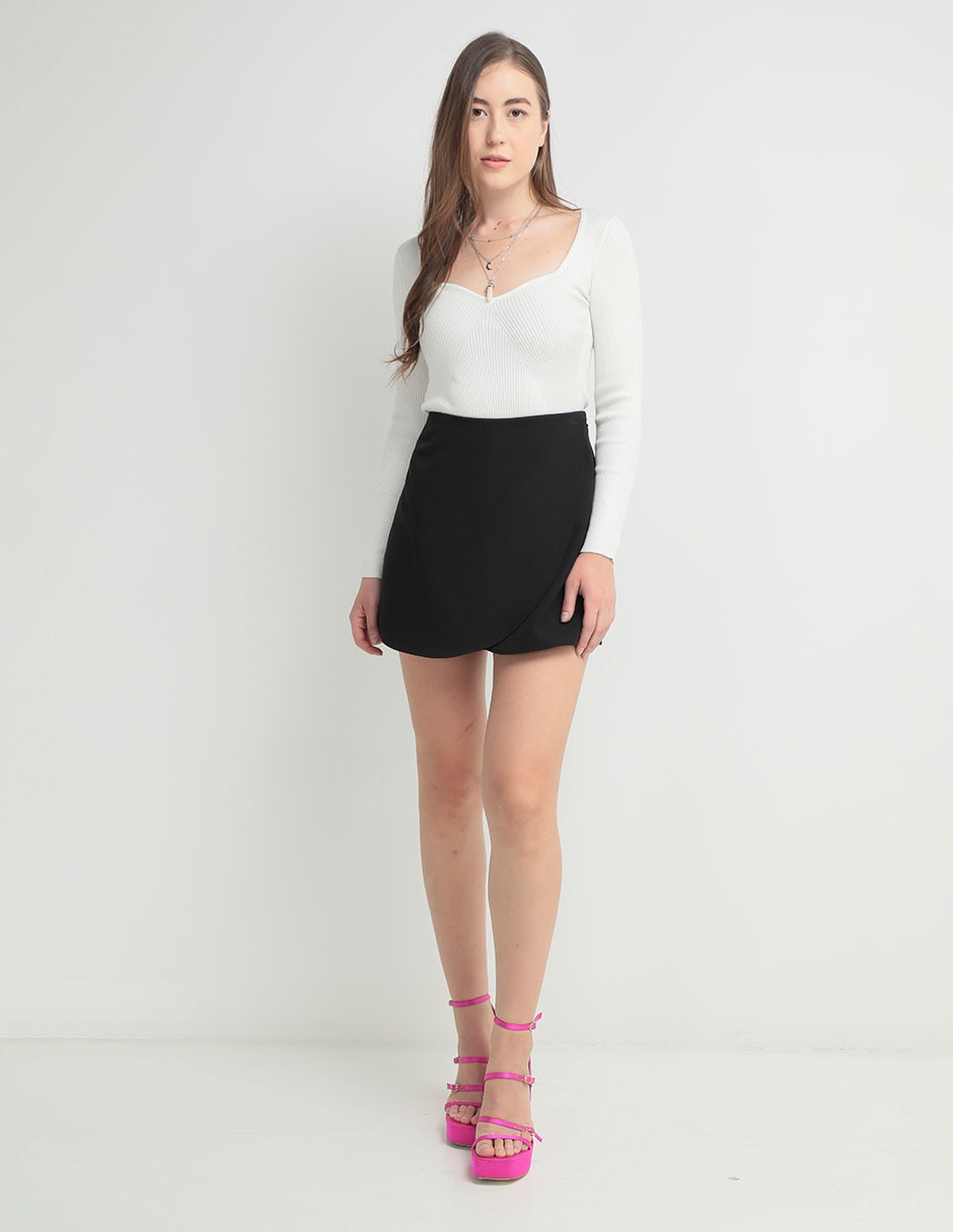 Suéter cuello con escote para mujer 4