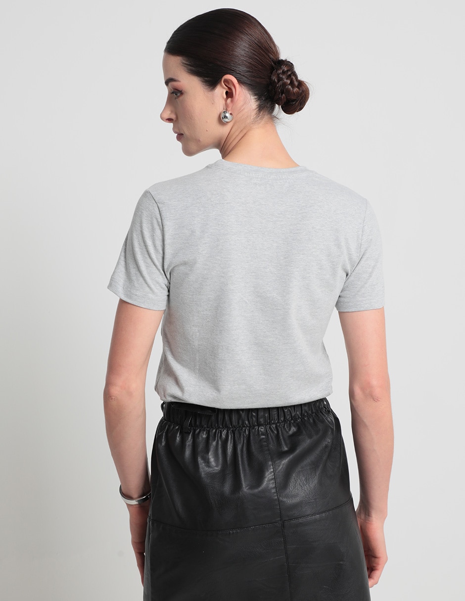 Playera manga corta cuello redondo mujer 4