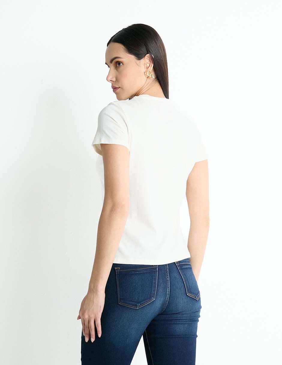 Playera manga corta cuello redondo mujer 4