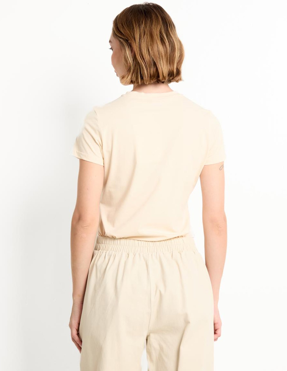 Playera manga corta cuello redondo mujer 5