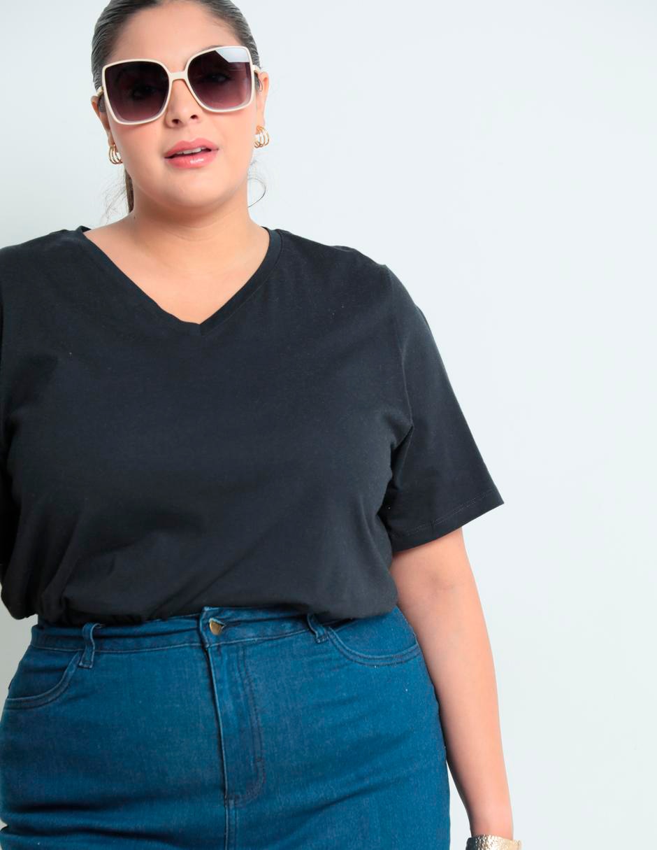 Playera manga corta cuello v para mujer 4