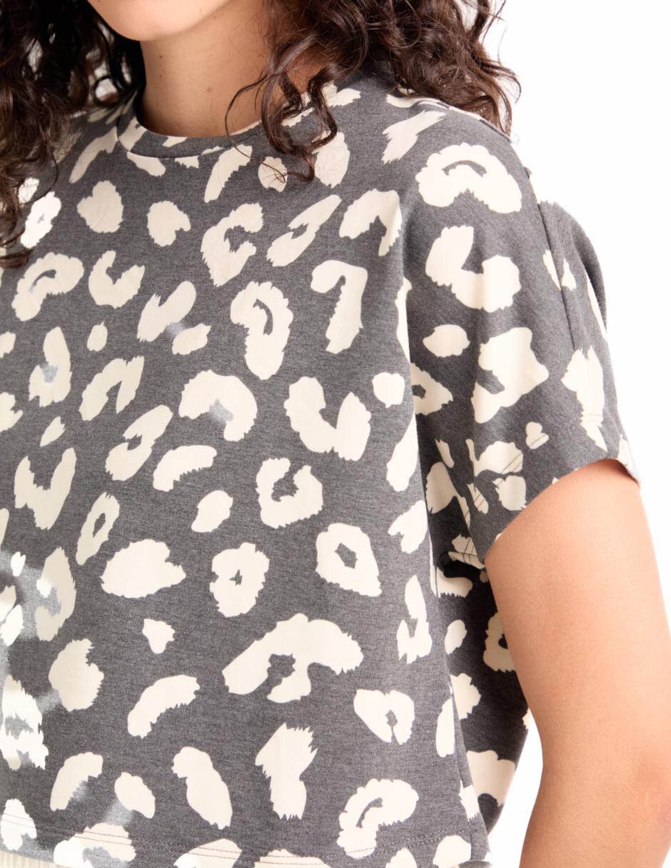 Playera manga corta cuello redondo mujer 4