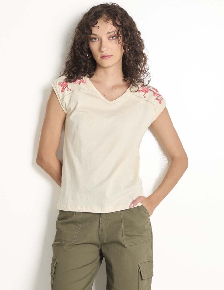 Playera manga corta cuello V para mujer