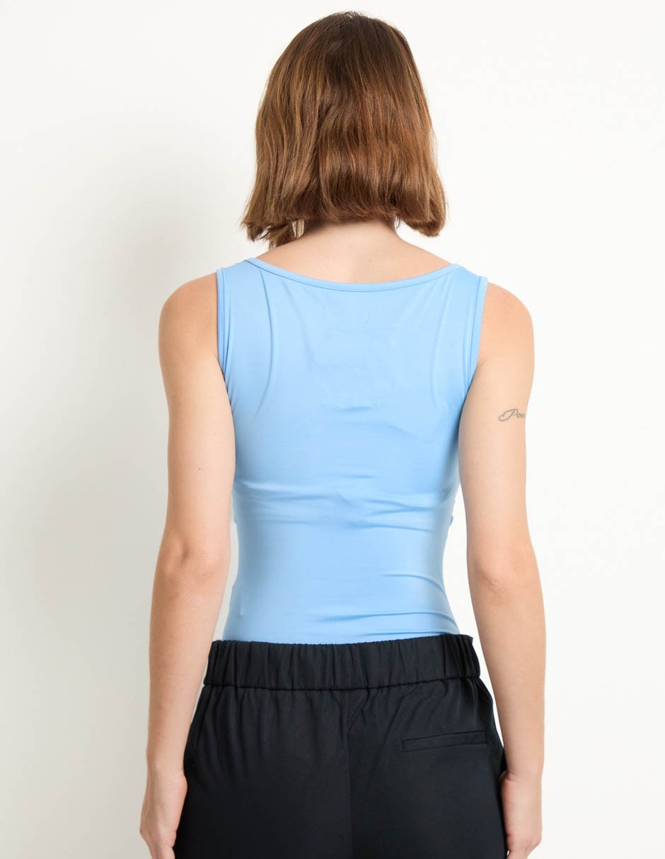 Blusa sin manga para mujer 4