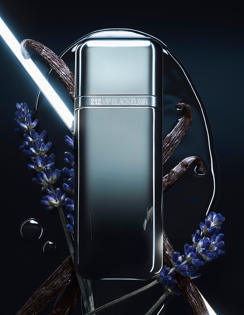 Eau de parfum 212 Vip Black Elixir para hombre 6