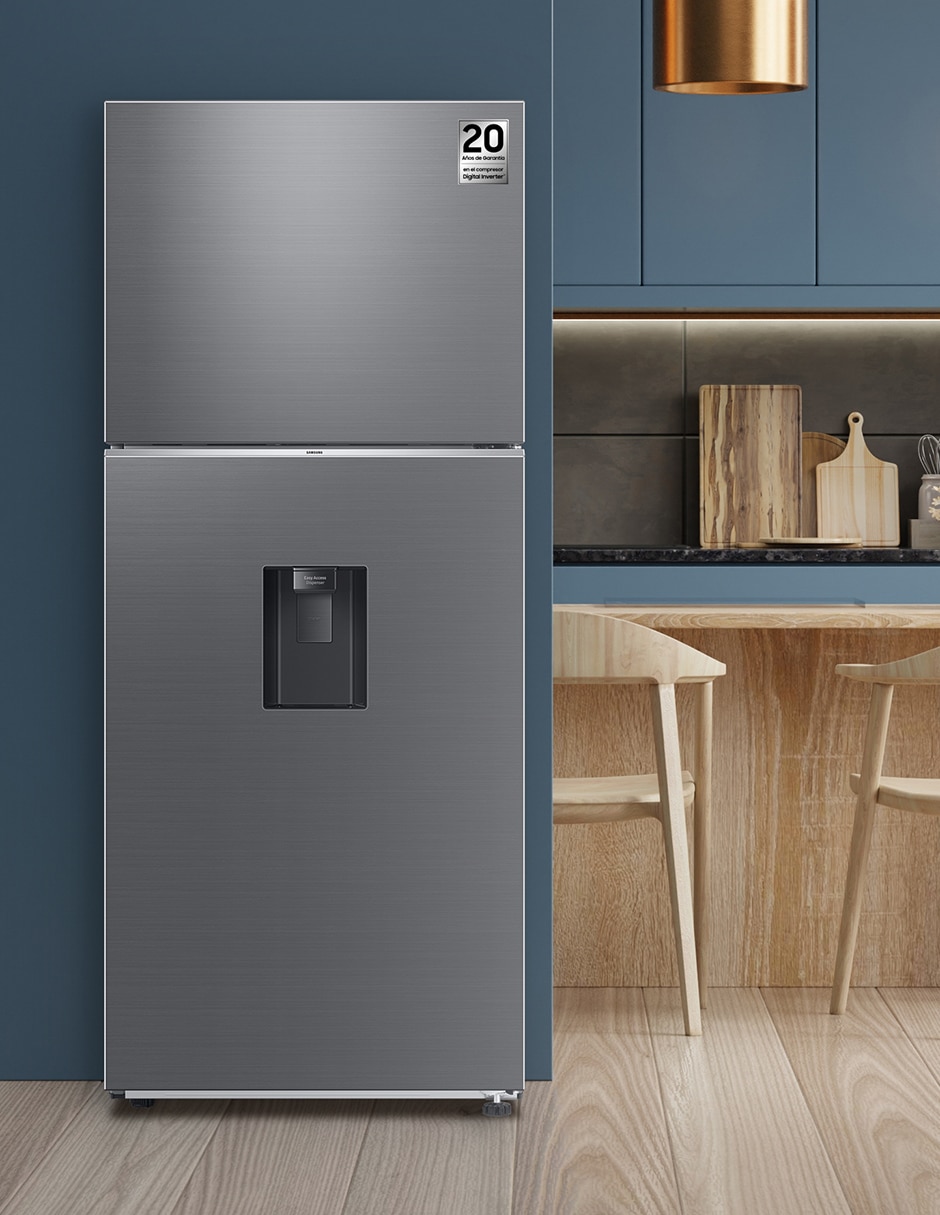 Refrigerador Samsung 14 pies cúbicos inverter no frost y fábrica de hielo RT38DG6224S9EM