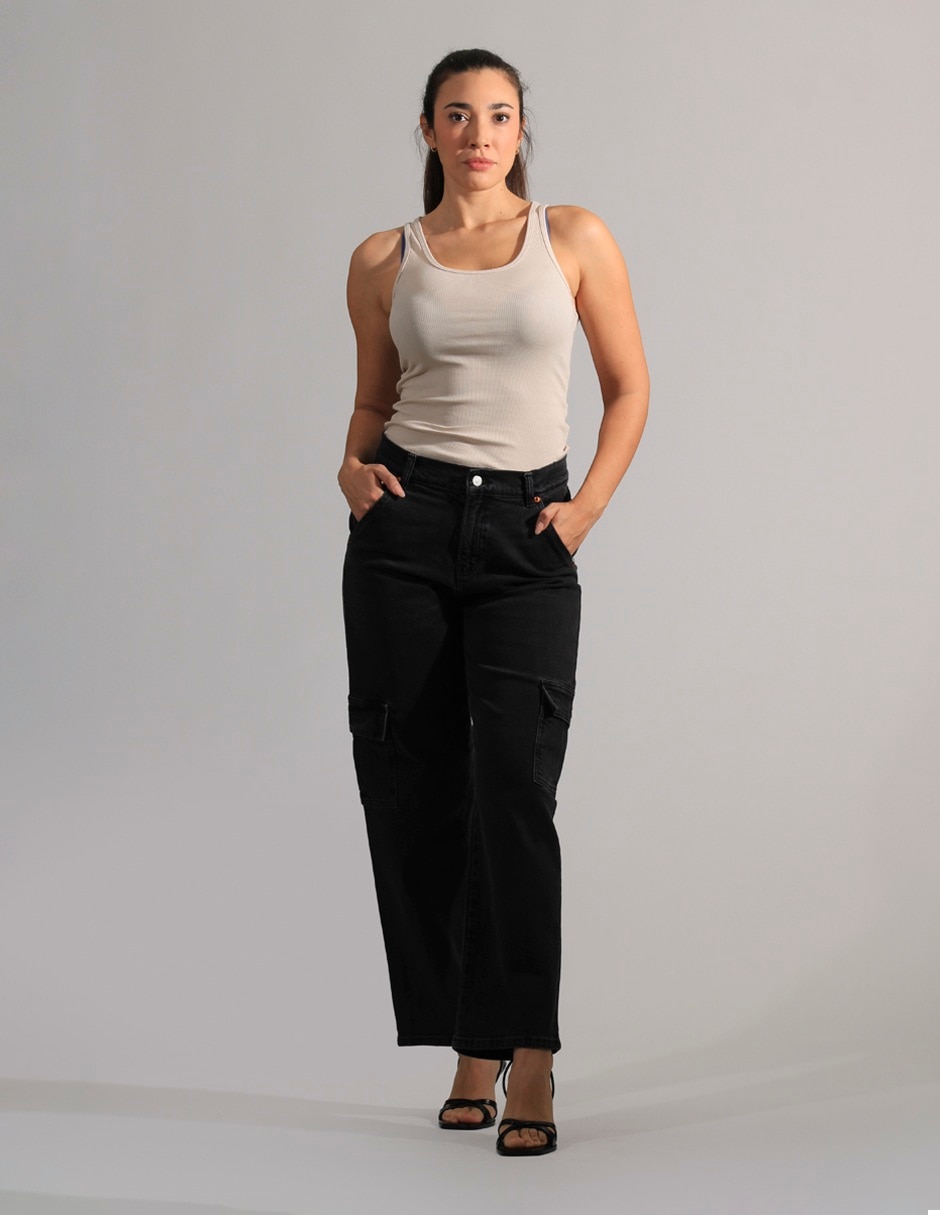 Jeans cargo straight para mujer