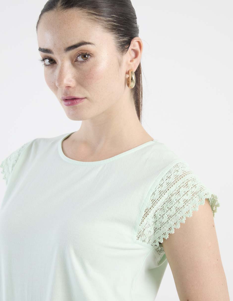 Playera manga corta Week by Weekend cuello redondo para mujer
