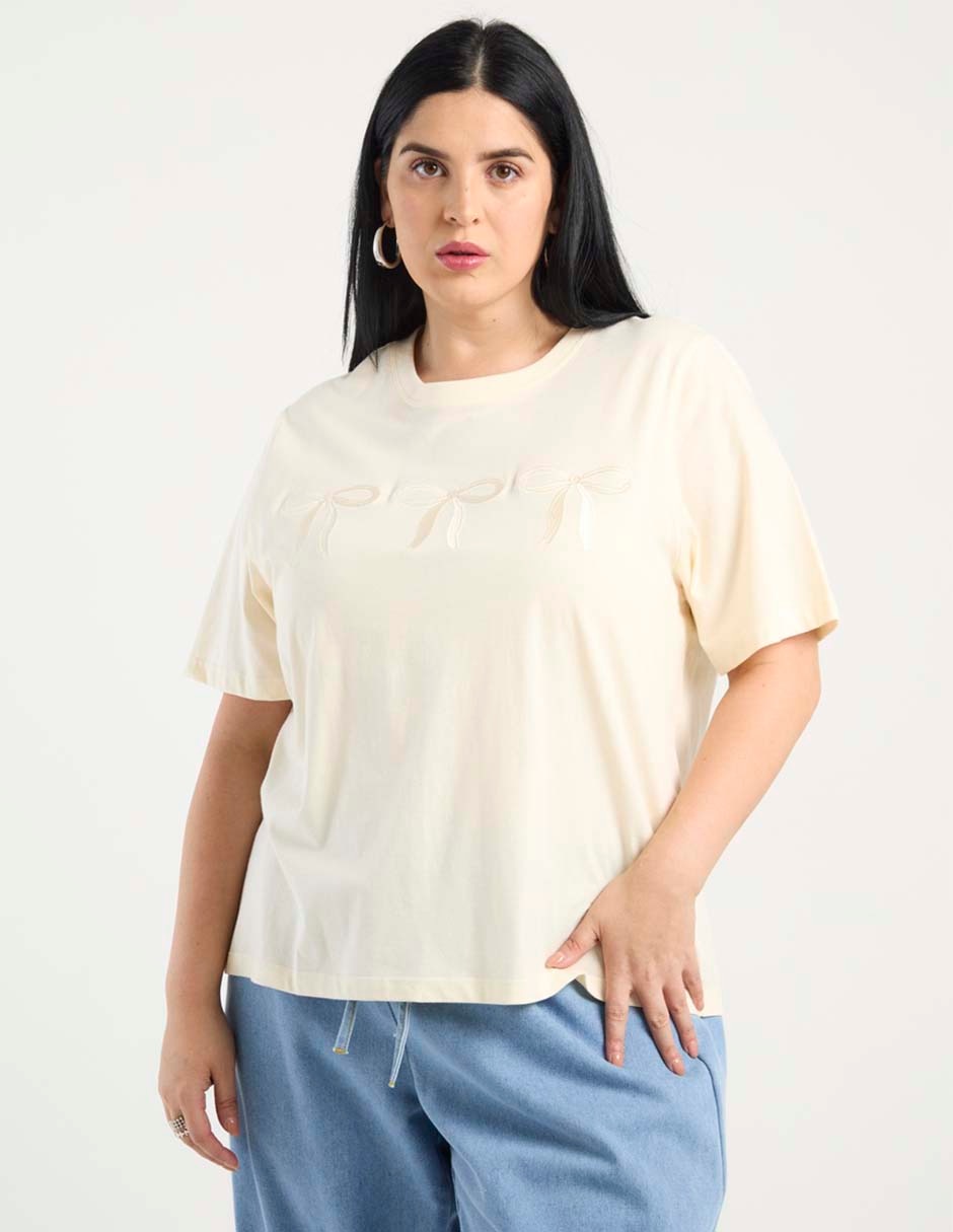 Playera manga corta cuello redondo para mujer