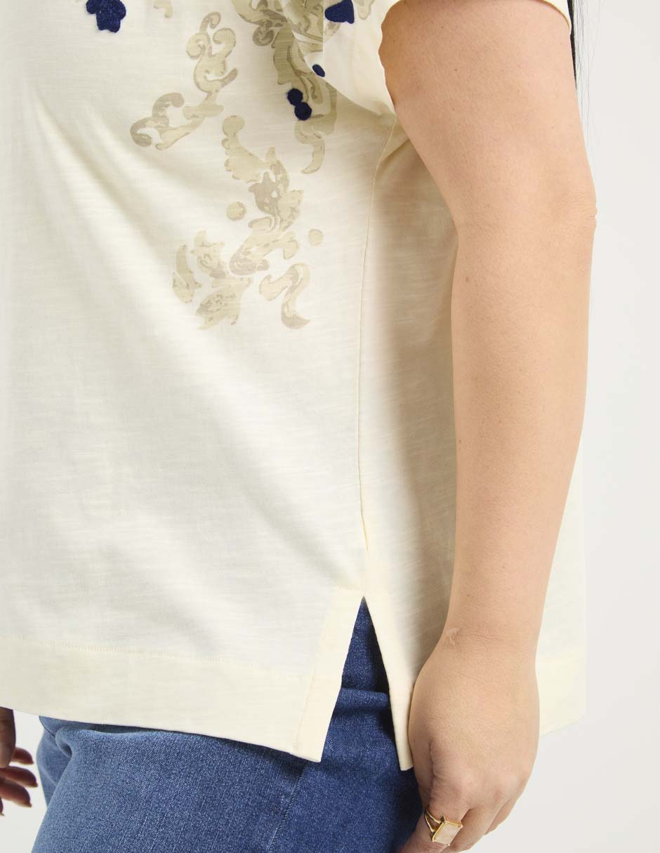 Playera manga corta Weekend Plus cuello redondo para mujer