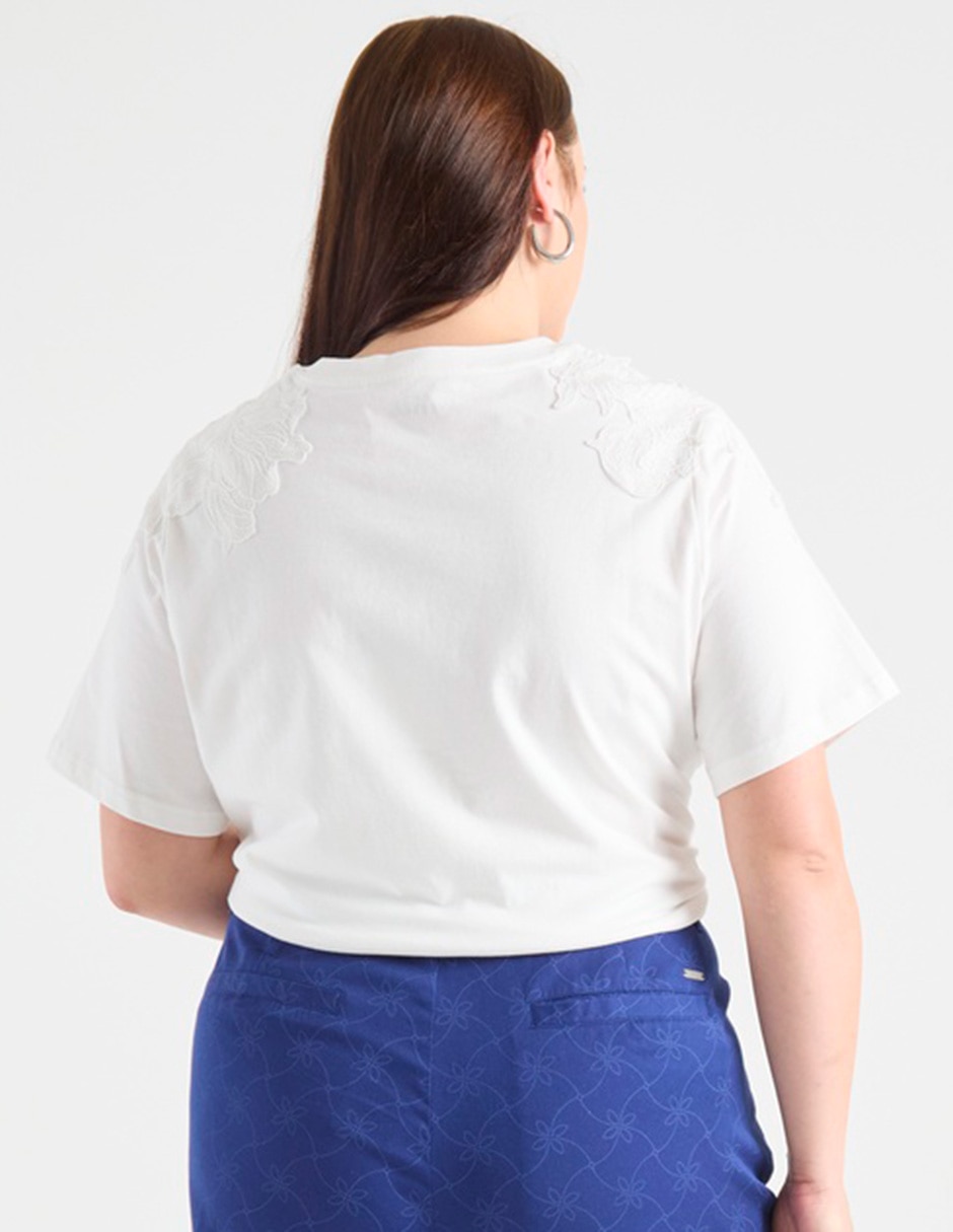 Playera manga corta Weekend Plus cuello redondo para mujer
