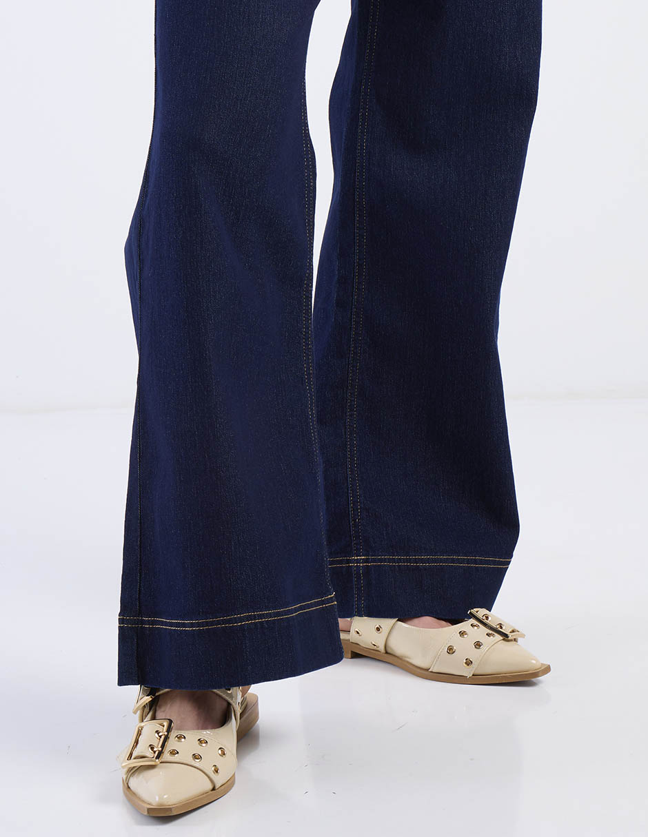 Jeans acampanado para mujer