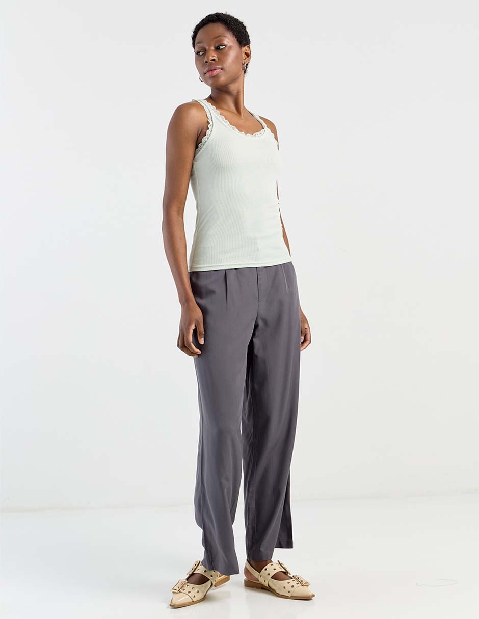 Pantalón amplio para mujer 4
