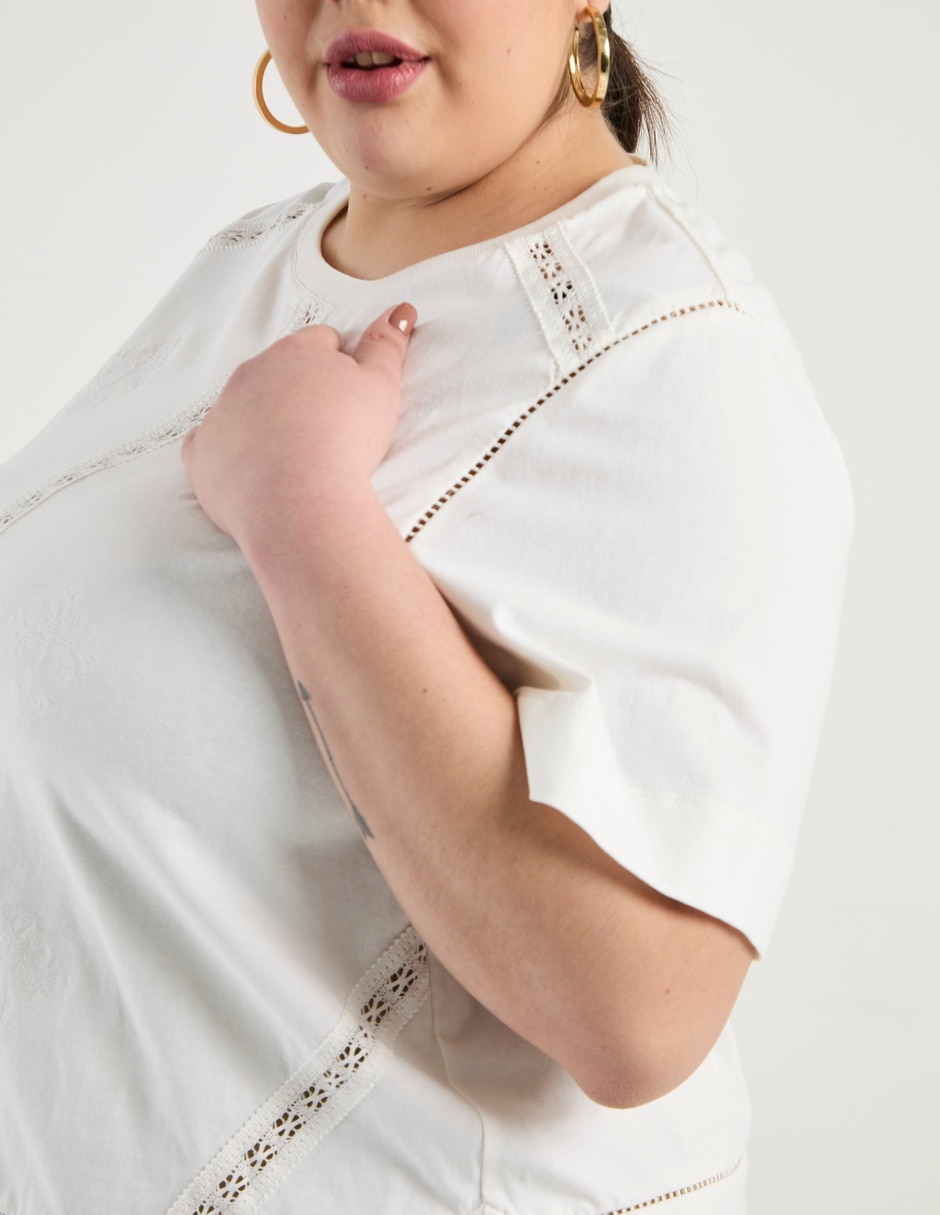 Blusa Weekend Plus manga corta para mujer 9
