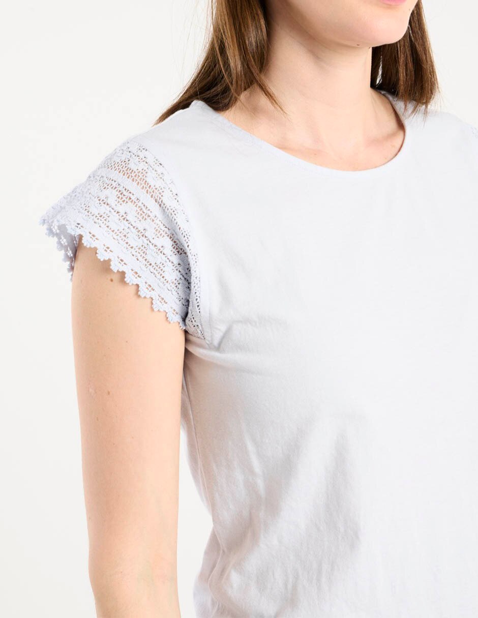 Playera manga corta Week By Weekend cuello redondo para mujer