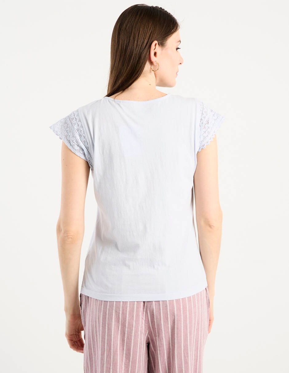 Playera manga corta Week By Weekend cuello redondo para mujer
