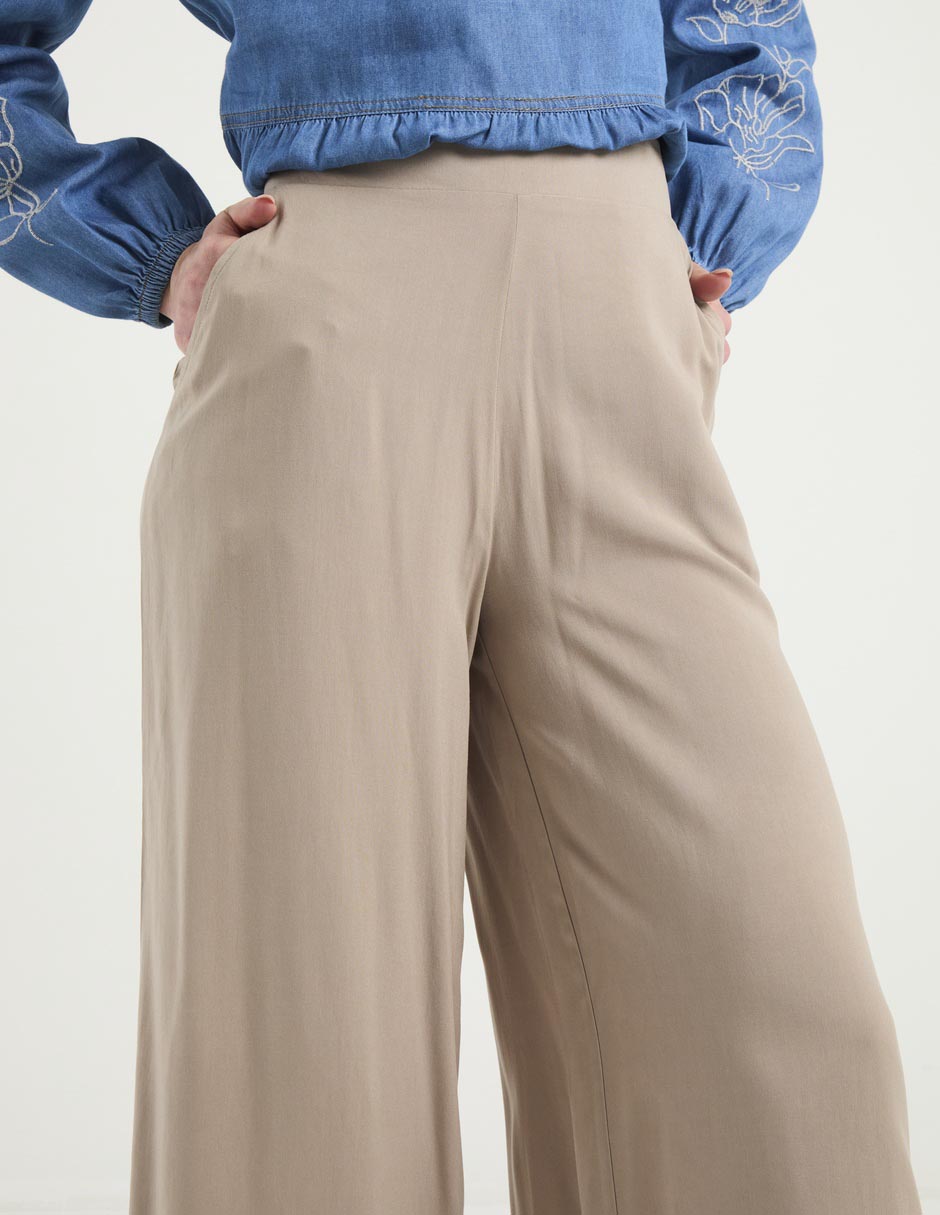 Pantalón amplio para mujer 3