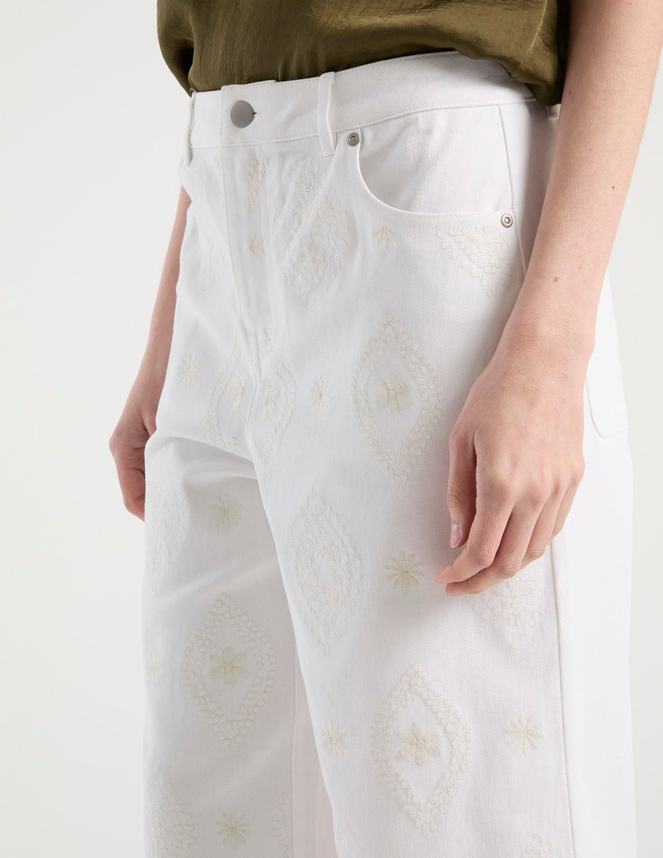 Pantalón amplio para mujer 3