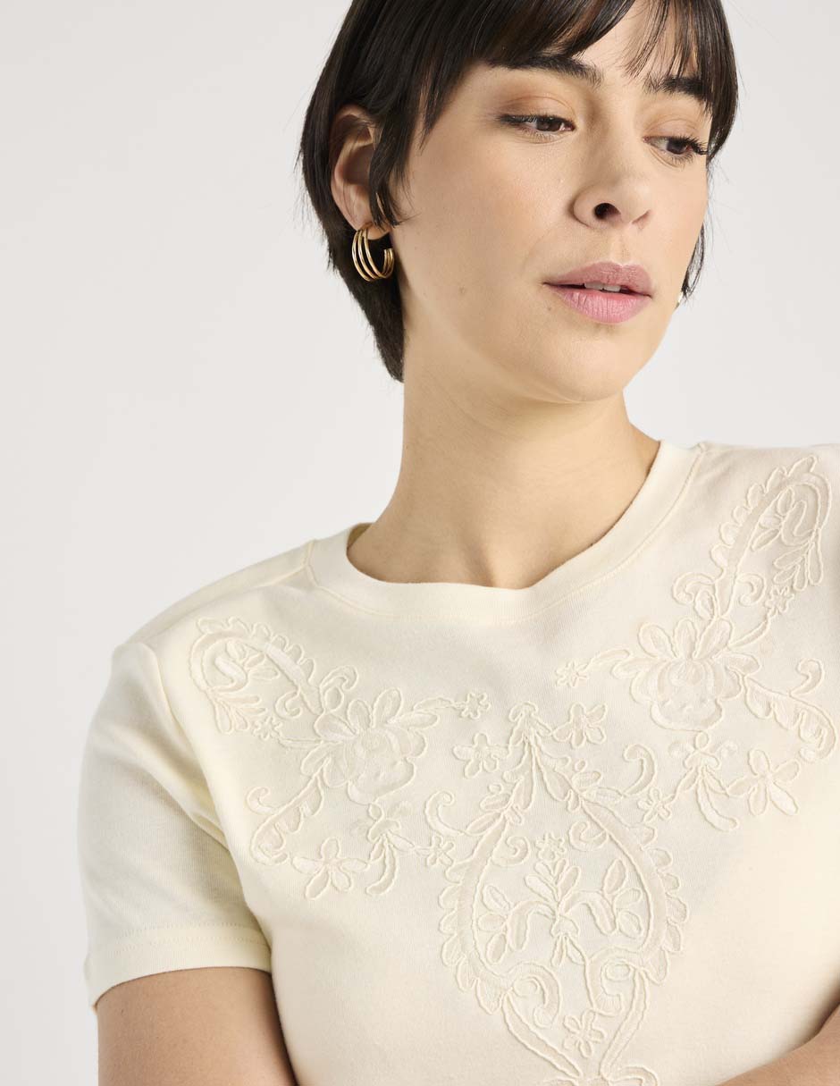 Playera manga corta cuello redondo para mujer 4
