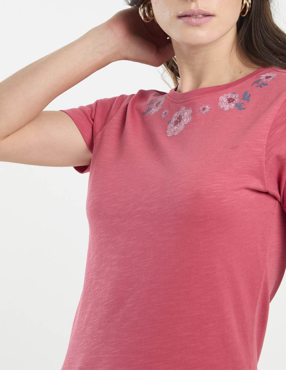 Playera manga corta Week By Weekend cuello redondo para mujer