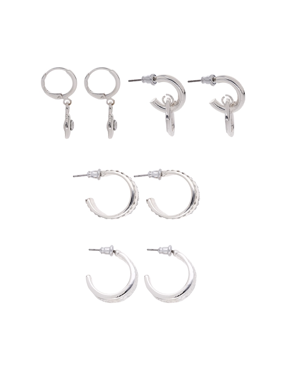 Set de aretes con acabado pulido 3