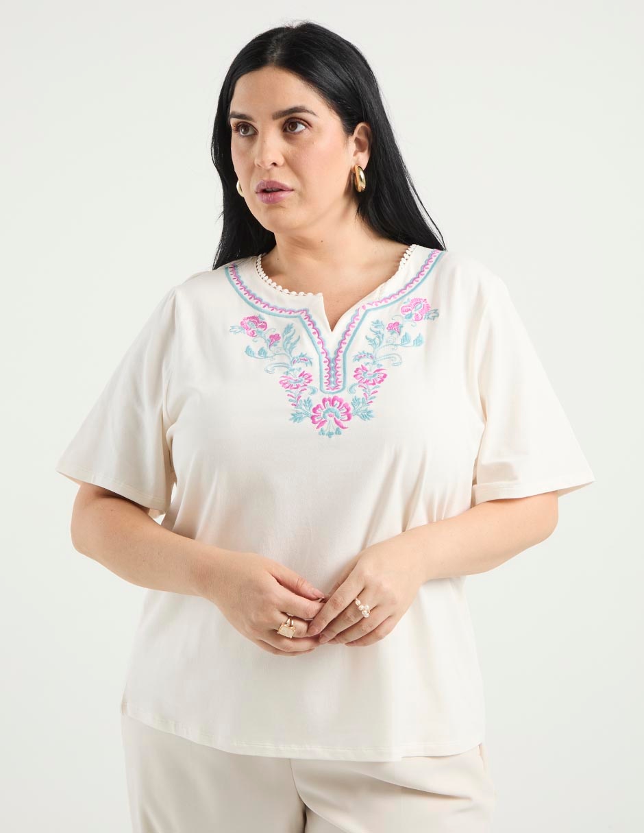 Playera manga al codo cuello v mujer