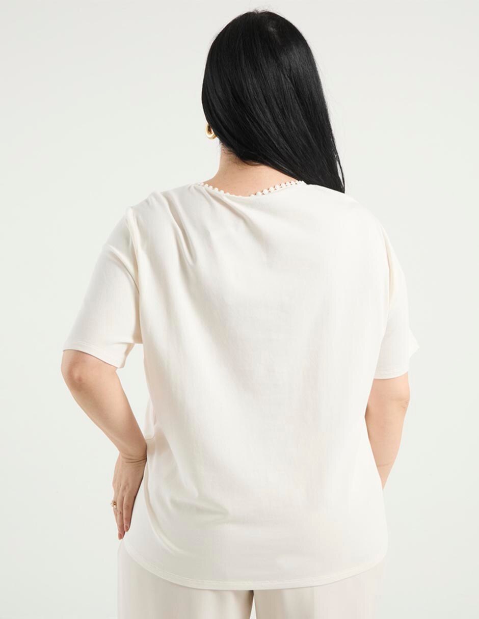 Playera manga al codo cuello v mujer 2