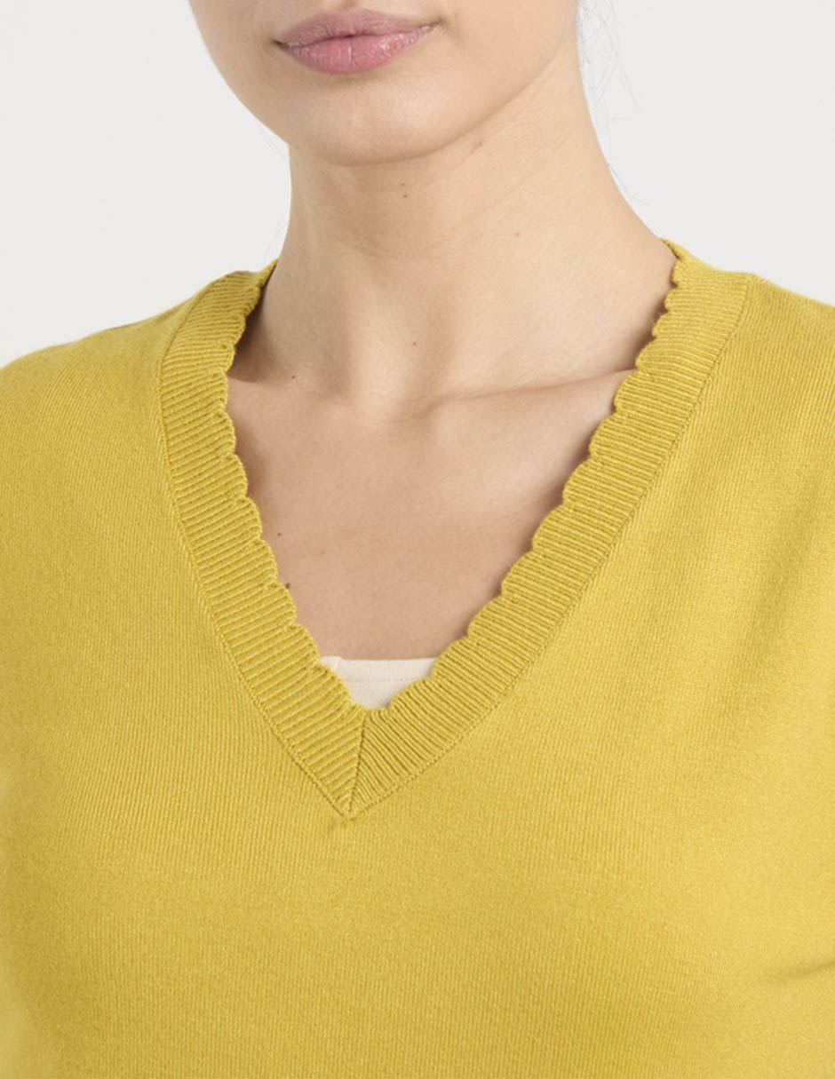 Suéter cuello V para mujer 4