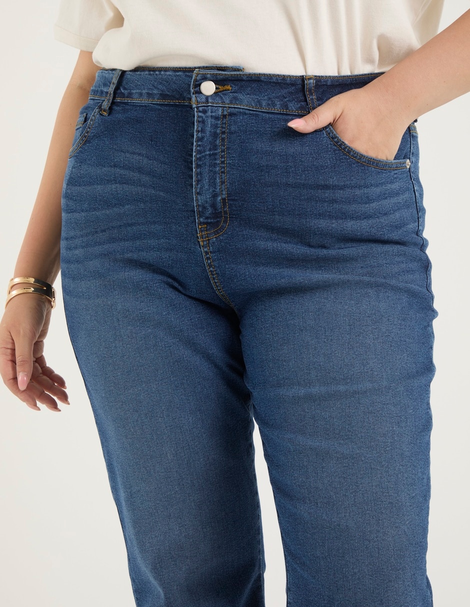 Jeans relaxed flare para mujer 4