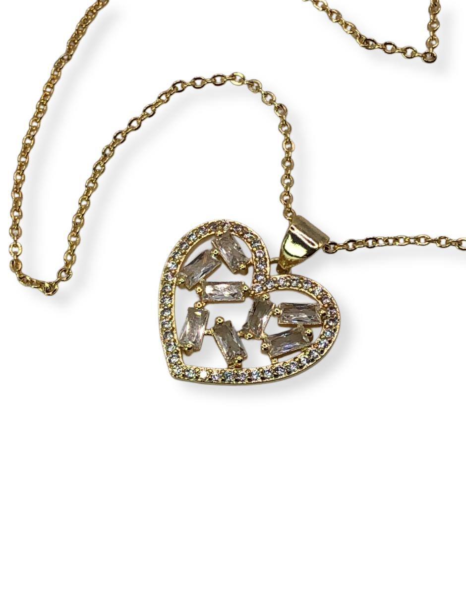 Collar con dije de corazón  baño de oro 14 k 2