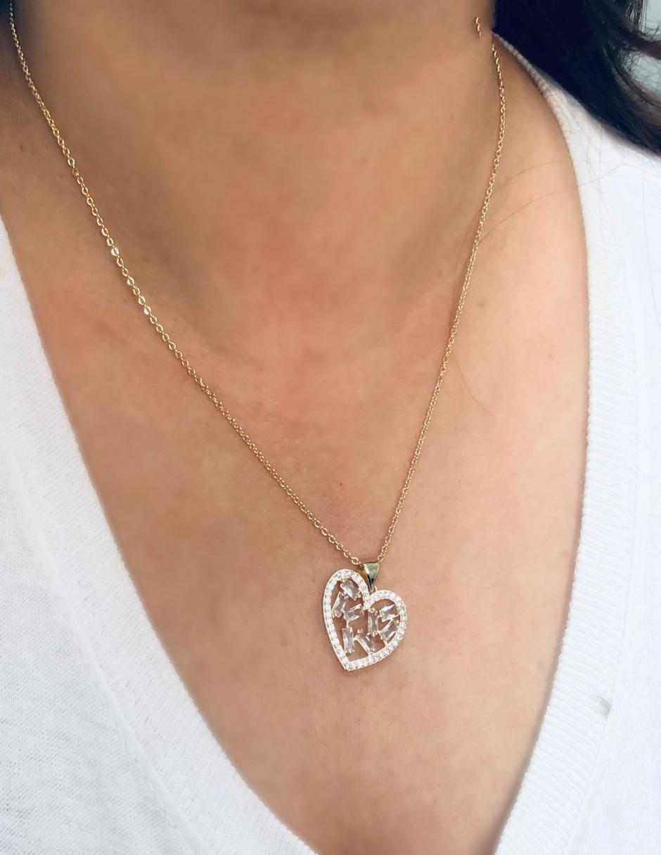 Collar con dije de corazón  baño de oro 14 k 3