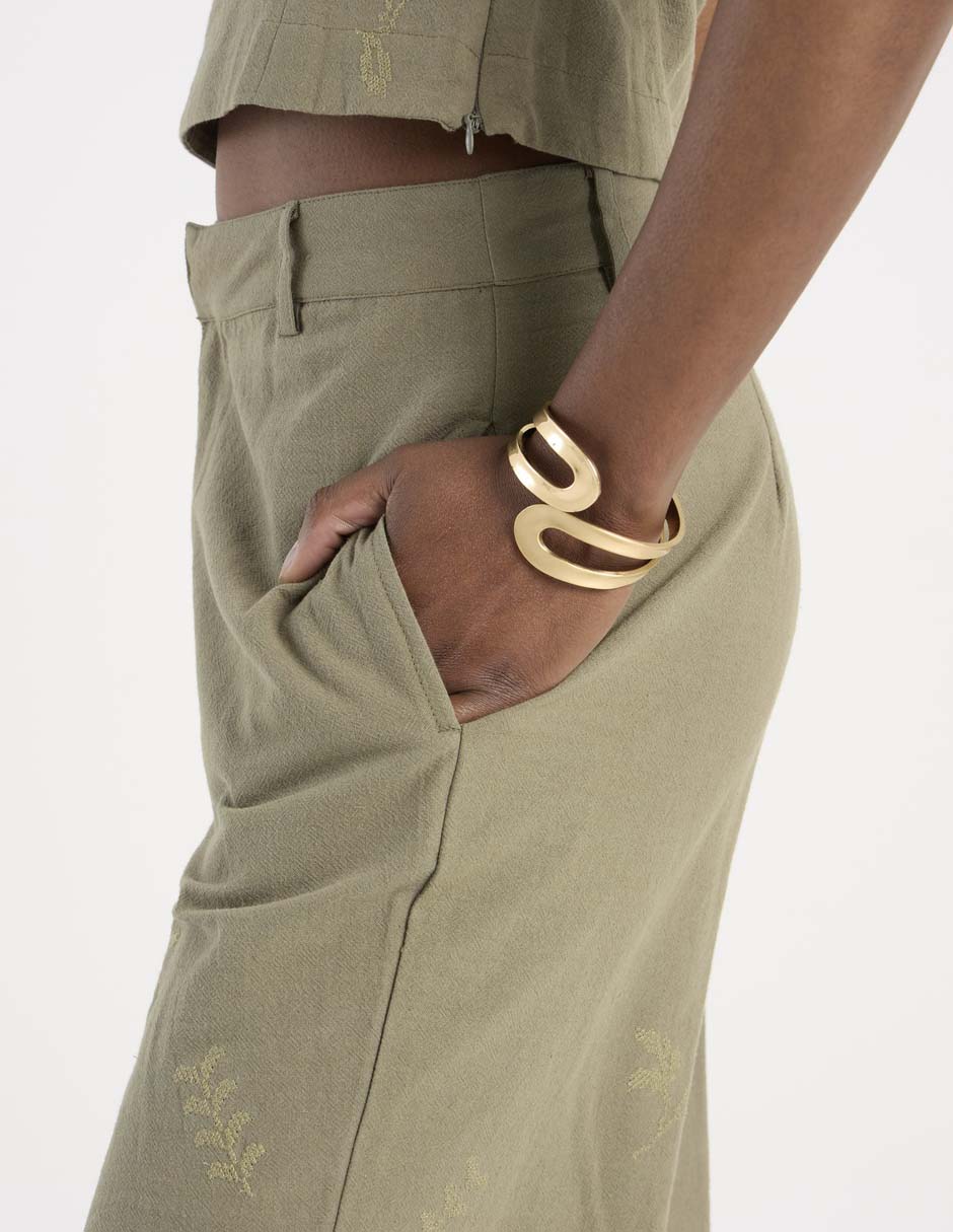 Pantalón amplio para mujer 3