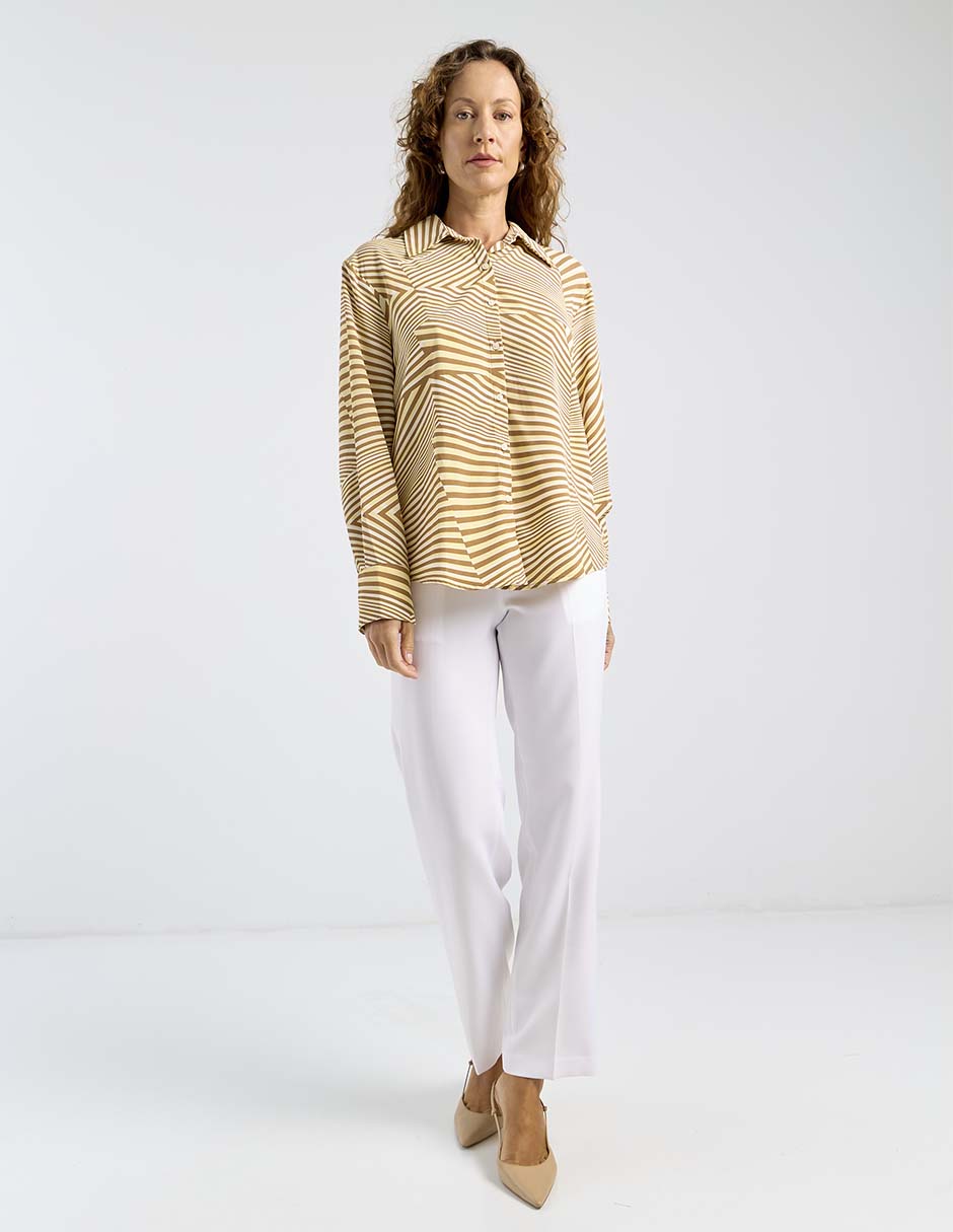Blusa camisera Liz& manga larga para mujer 8