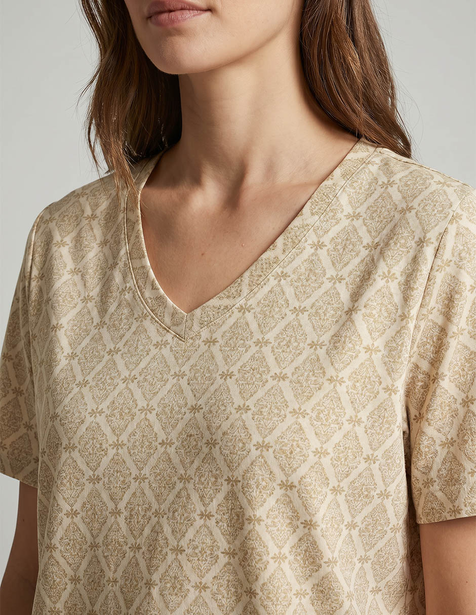 Playera manga larga Weekend Plus cuello V para mujer
