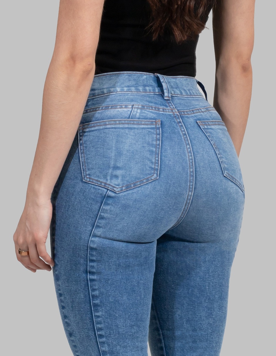 Jeans flare para mujer 5