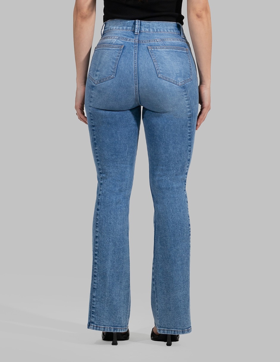Jeans flare para mujer 3