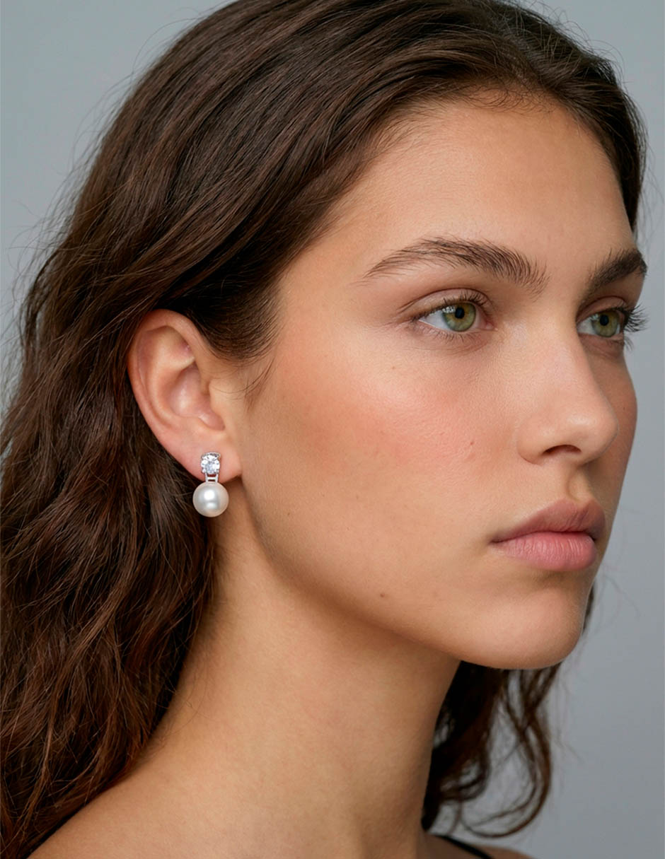 Aretes redondos 18 K con acabado chapa de oro 4