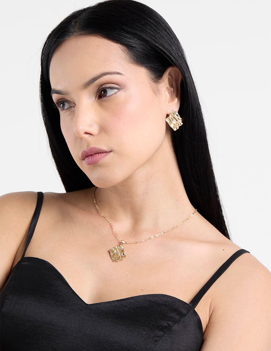 Aretes y collar 5