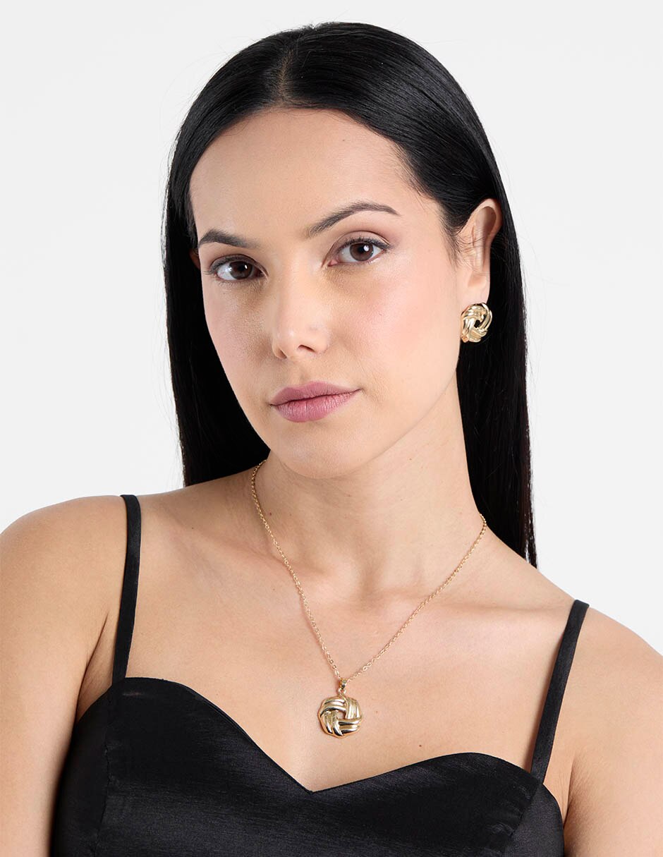 Aretes y collar de nudo 5