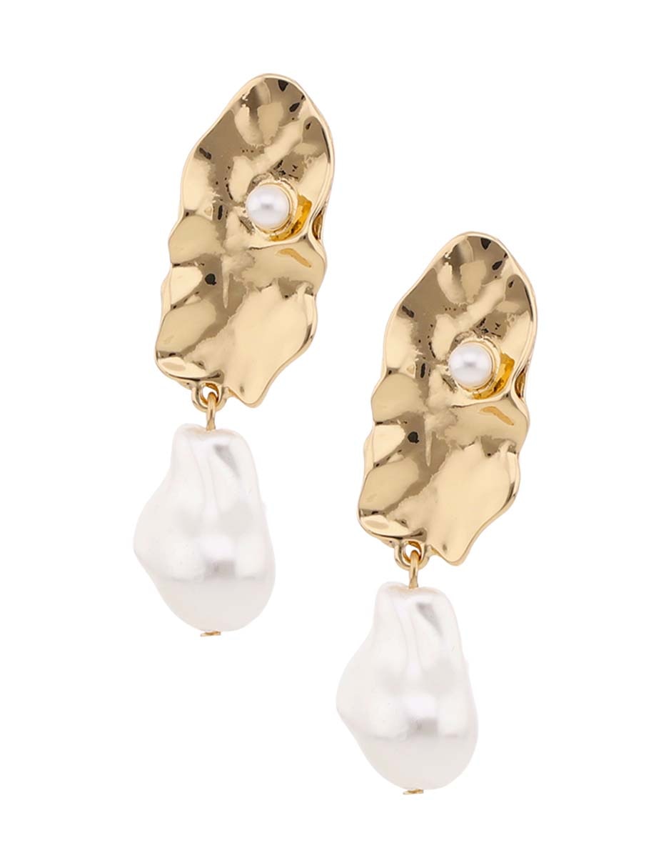 Aretes con acabado brillante Aretes con acabado brillante