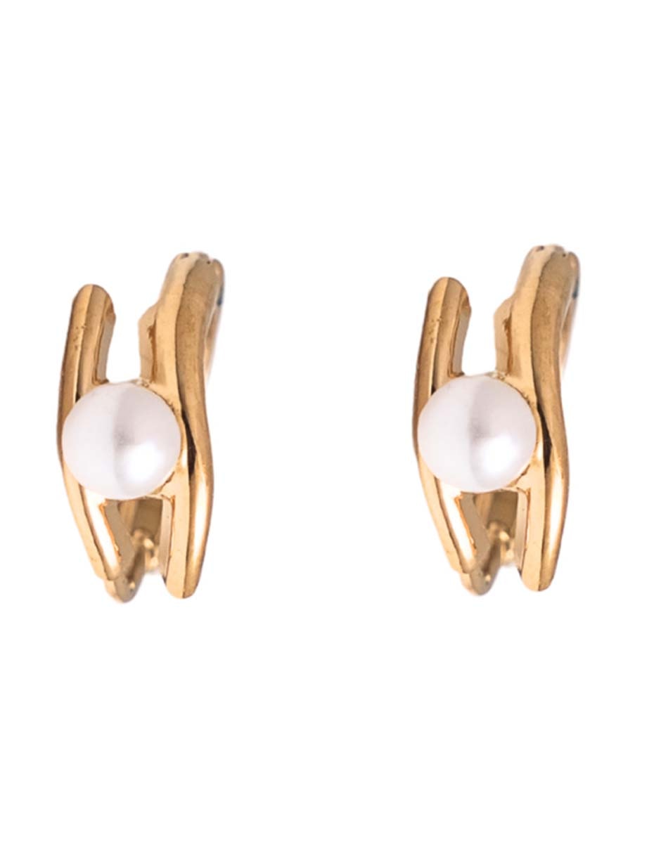 Aretes Huggies con acabado chapa de oro 18 K perla 1