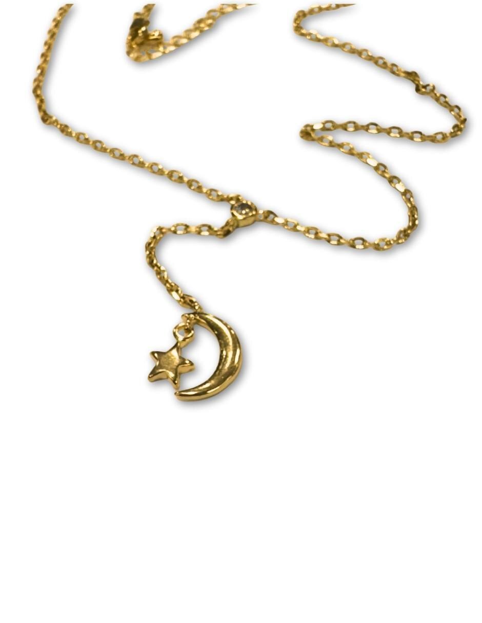 Collar con dije luna con acabado baño de oro 14 K 2