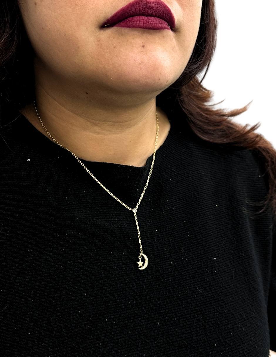 Collar con dije luna con acabado baño de oro 14 K 3