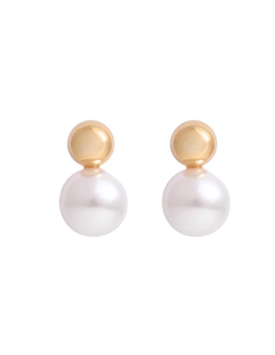 Aretes con acabado chapa de oro perla