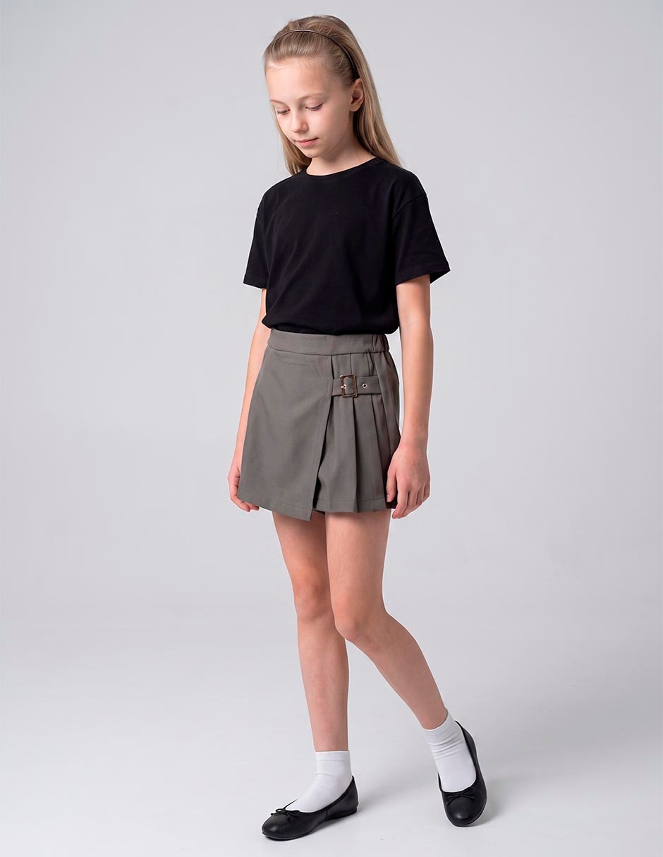 Falda short para niña