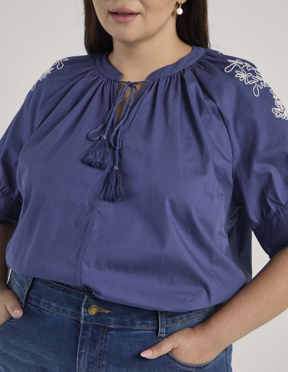 Blusa Weekend Plus manga al codo para mujer