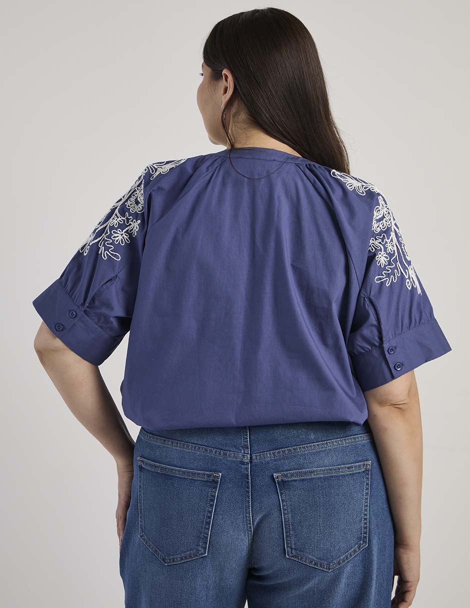 Blusa Weekend Plus manga al codo para mujer